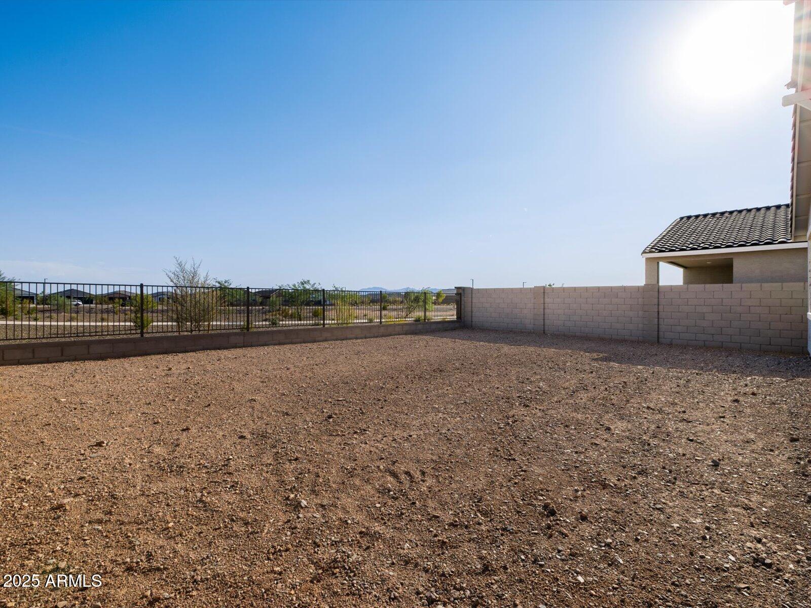 15991 W HONEYSUCKLE Drive