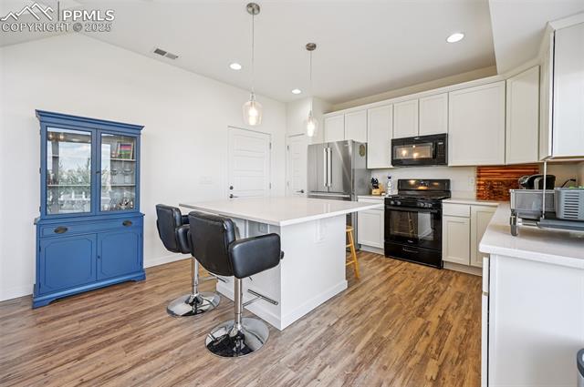 6141 Ashmore Lane