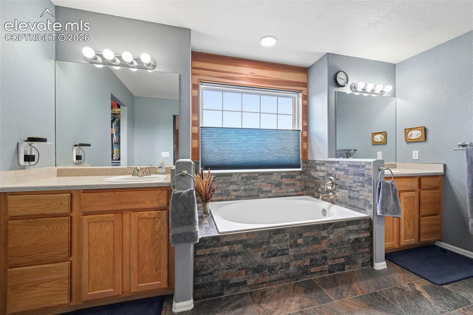 12571 Scamper Road