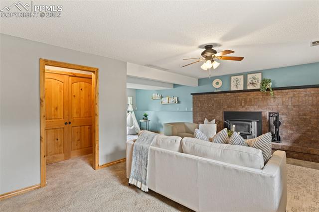 944 Hans Brinker Street