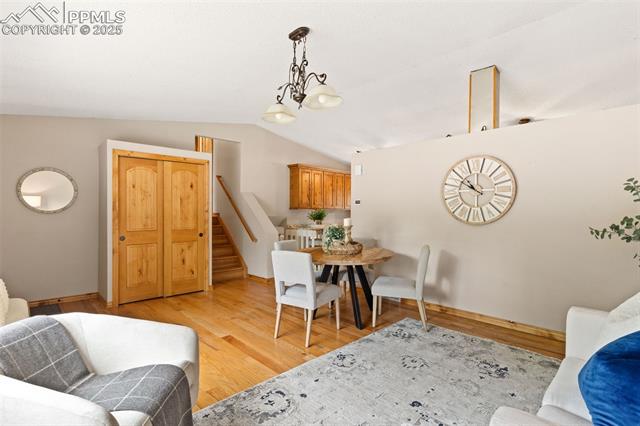 944 Hans Brinker Street