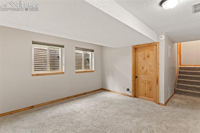 944 Hans Brinker Street