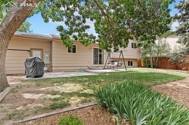 944 Hans Brinker Street