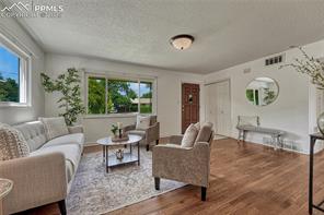 907 4th Street