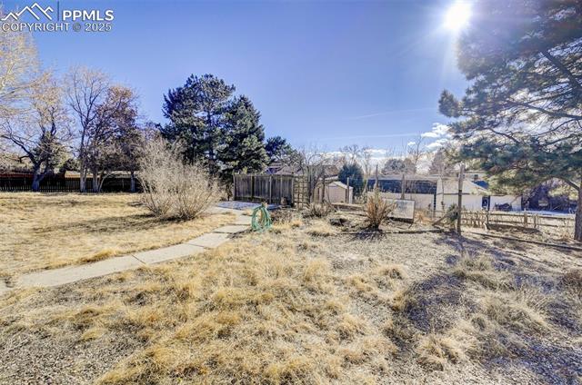 3715 Saddle Rock Road