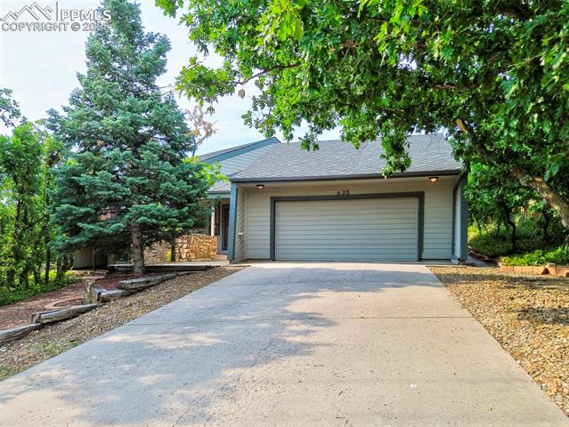 635 Royal Oak Drive