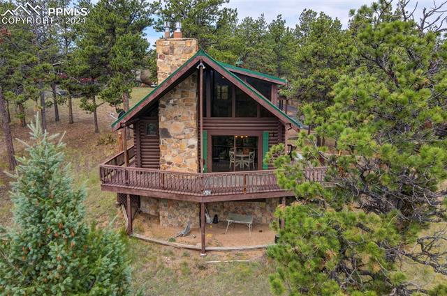 186 Blackhawk Circle