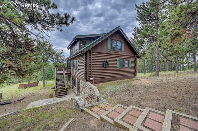 186 Blackhawk Circle