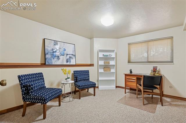 6985 Blackhawk Place