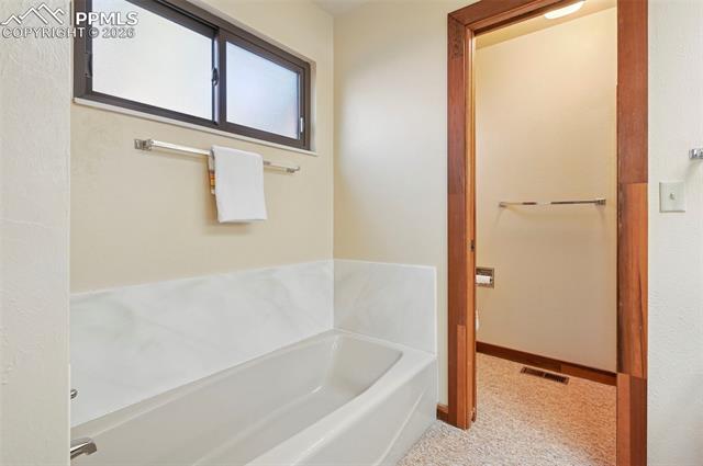 6985 Blackhawk Place