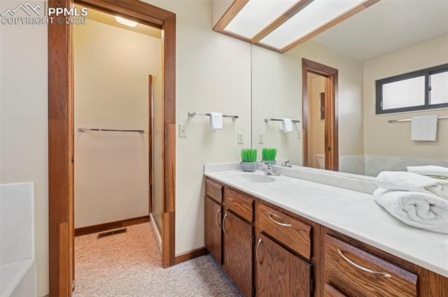 6985 Blackhawk Place