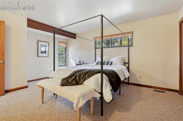 6985 Blackhawk Place