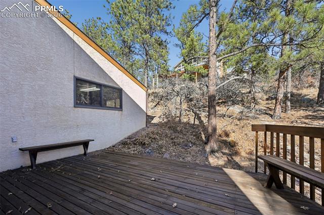 6985 Blackhawk Place