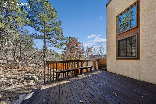 6985 Blackhawk Place