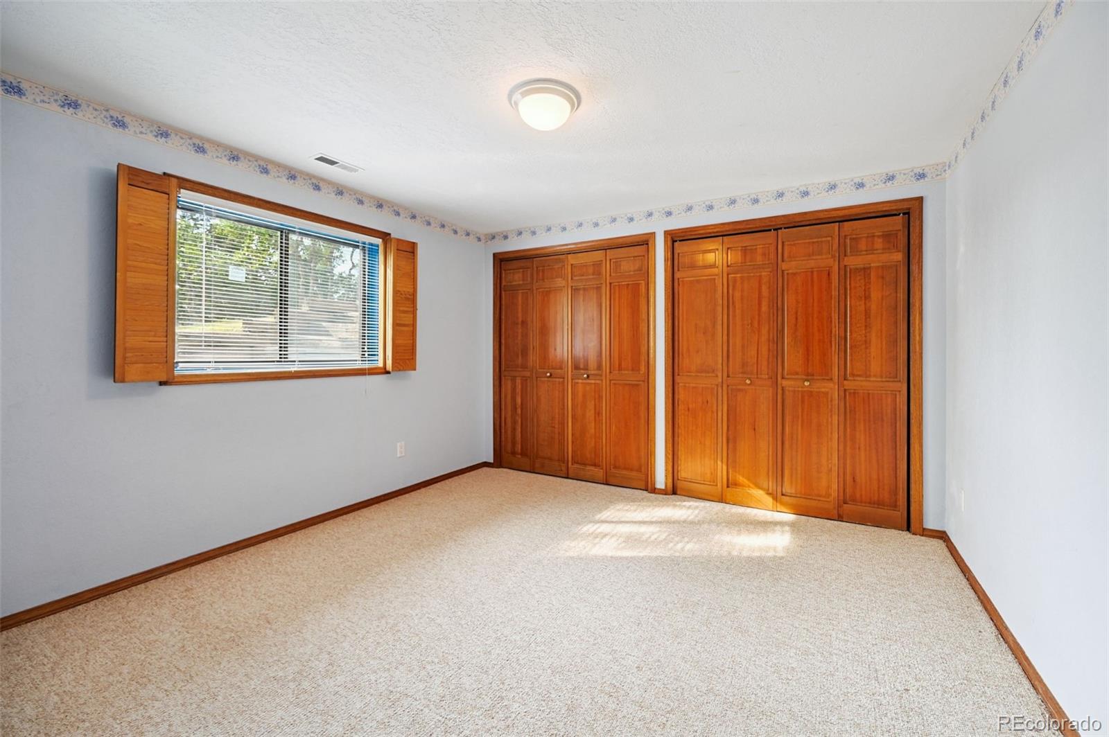 635 Royal Oak Drive