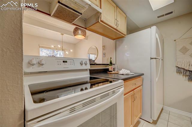 1062 Fontmore Road C