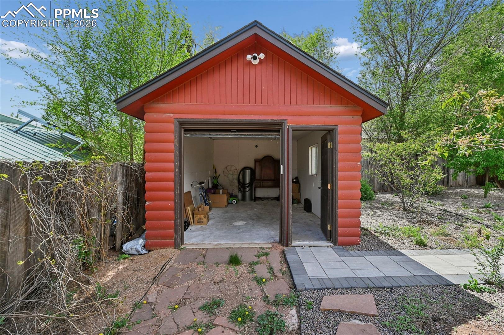 315 Plainview Place