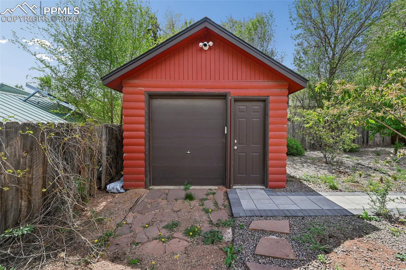 315 Plainview Place
