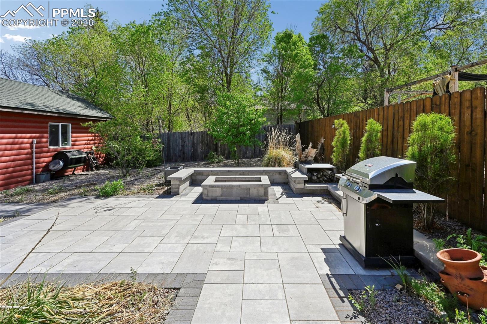 315 Plainview Place