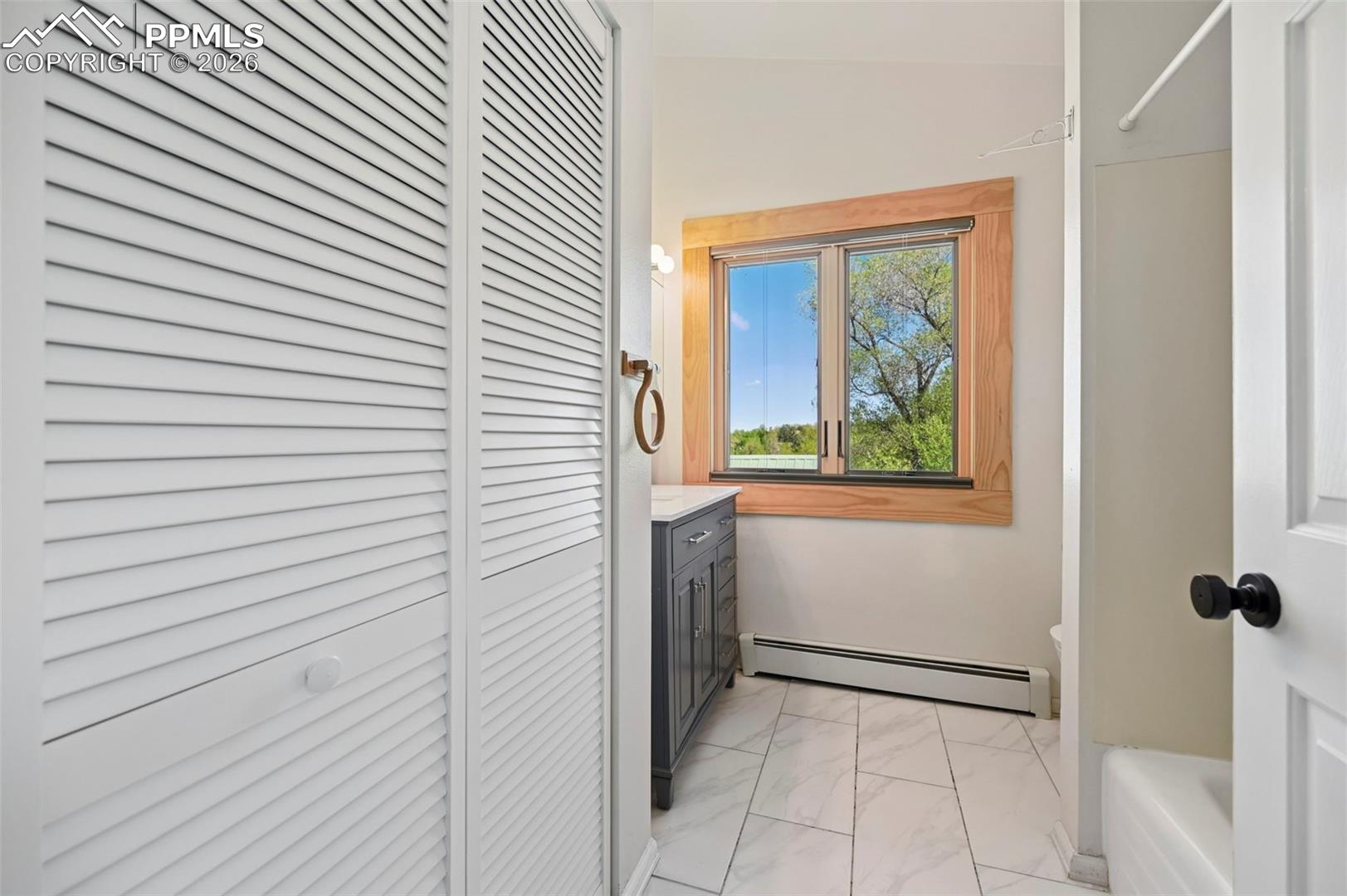 315 Plainview Place