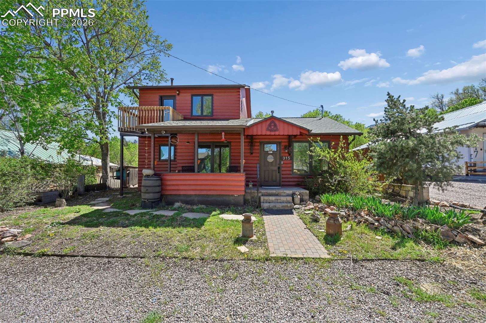 315 Plainview Place