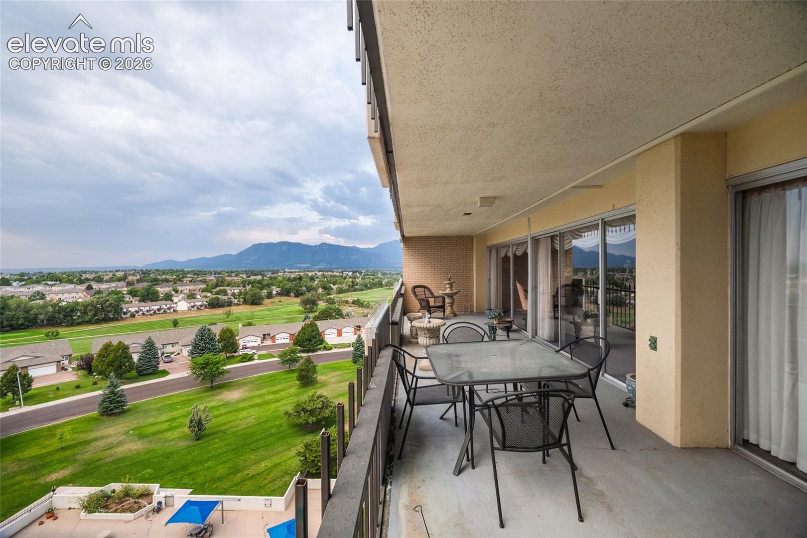 411 Lakewood Circle Unit: C1004