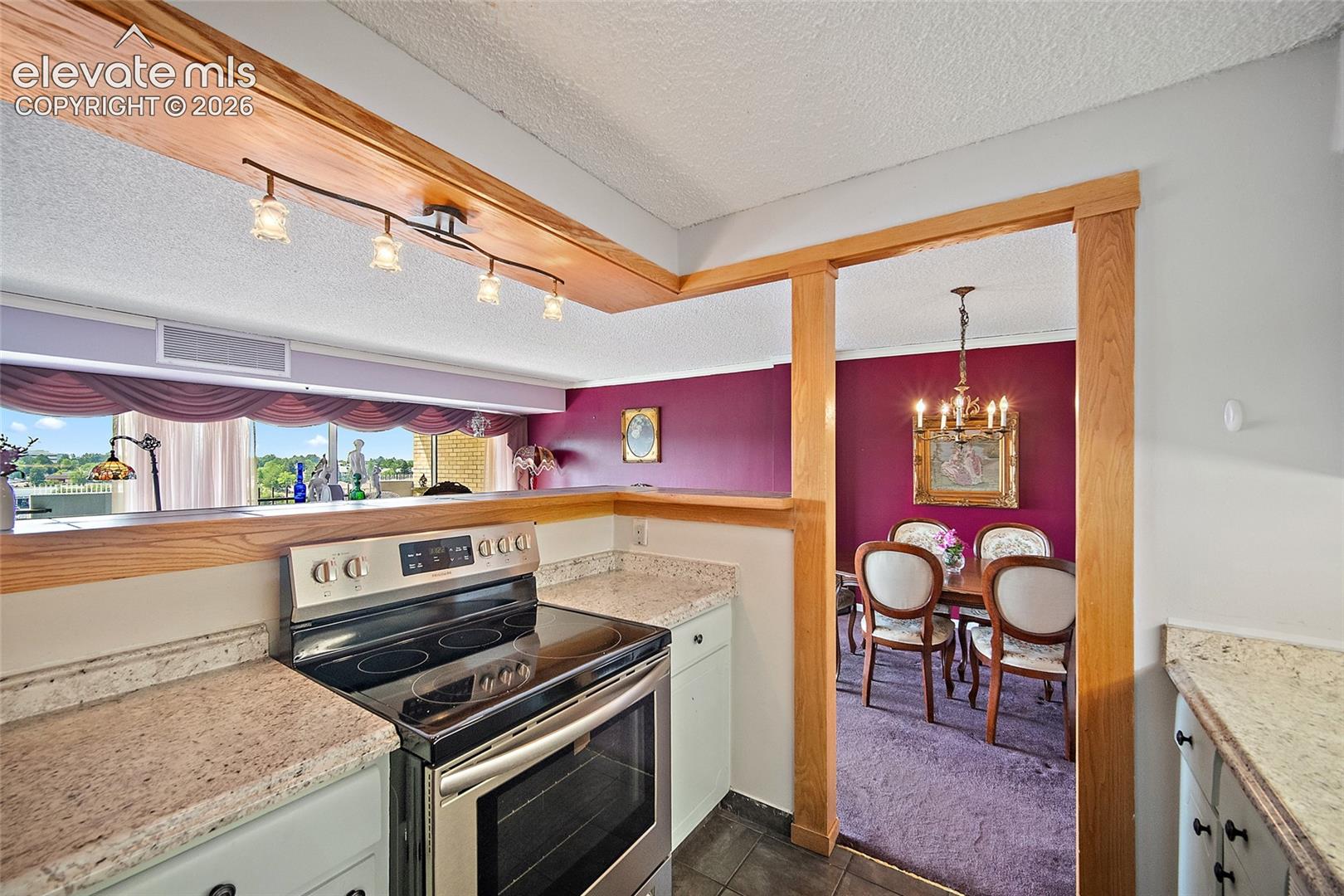 411 Lakewood Circle Unit: C1004