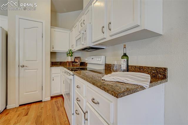 2061 Cheyenne Summer View