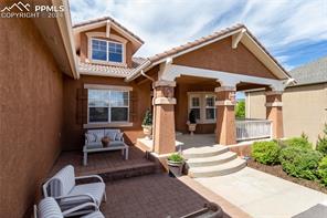 1077 W Glengary Place