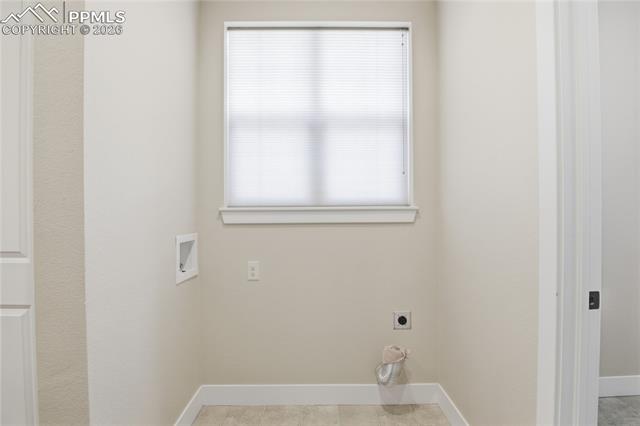 1544 Lewis Ridge View