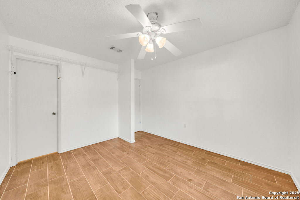 5719 Fort Clinton