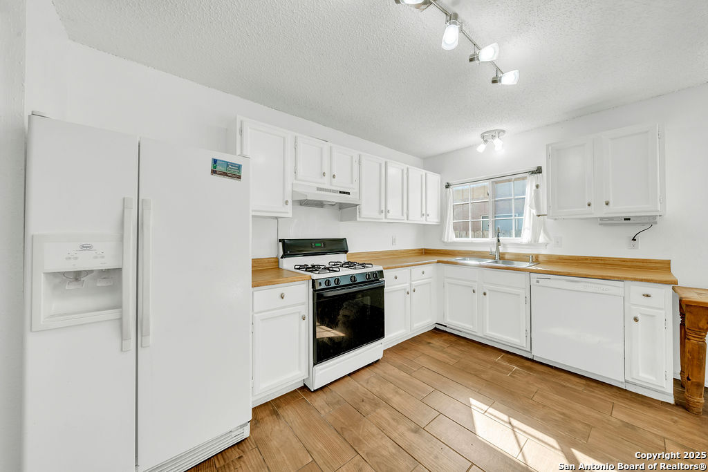 5719 Fort Clinton