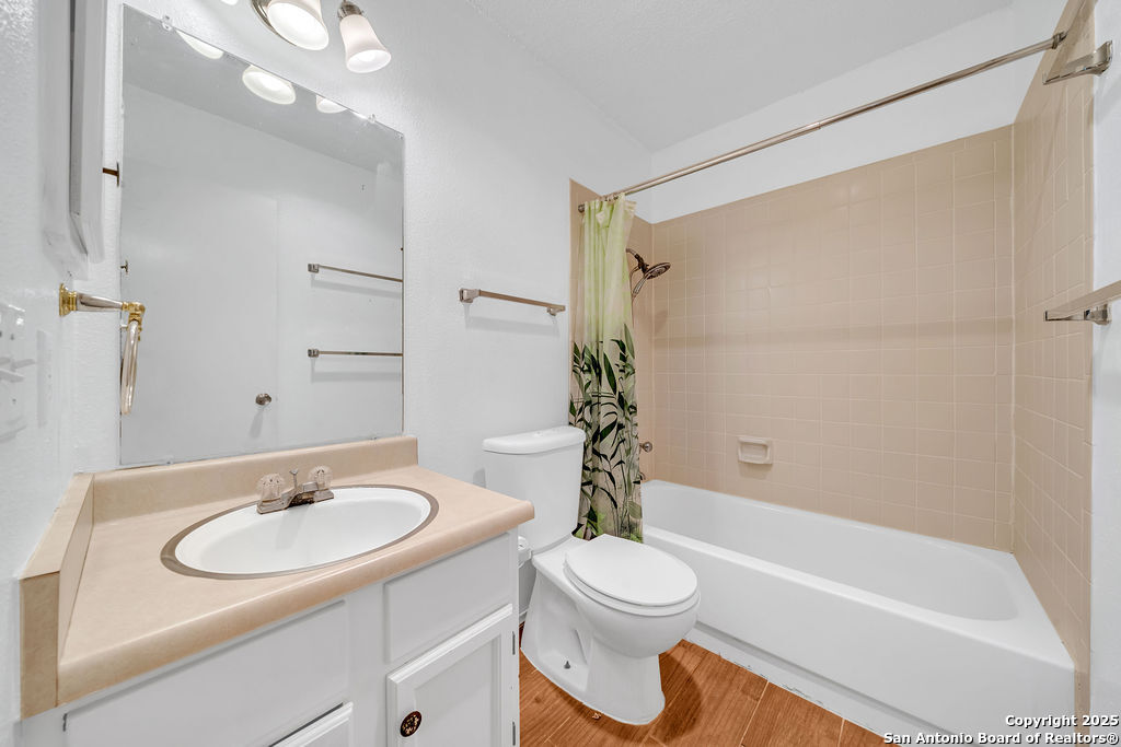 5719 Fort Clinton