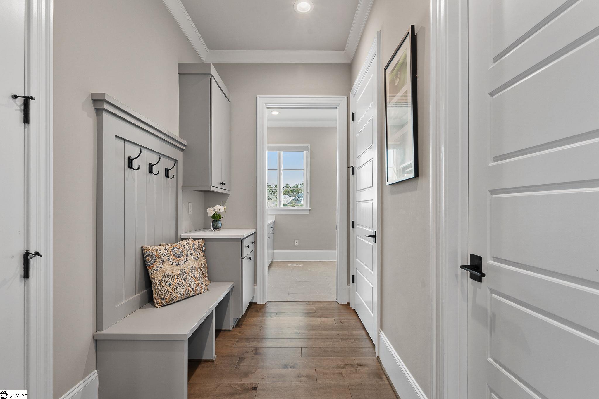 559 Adaliz Way