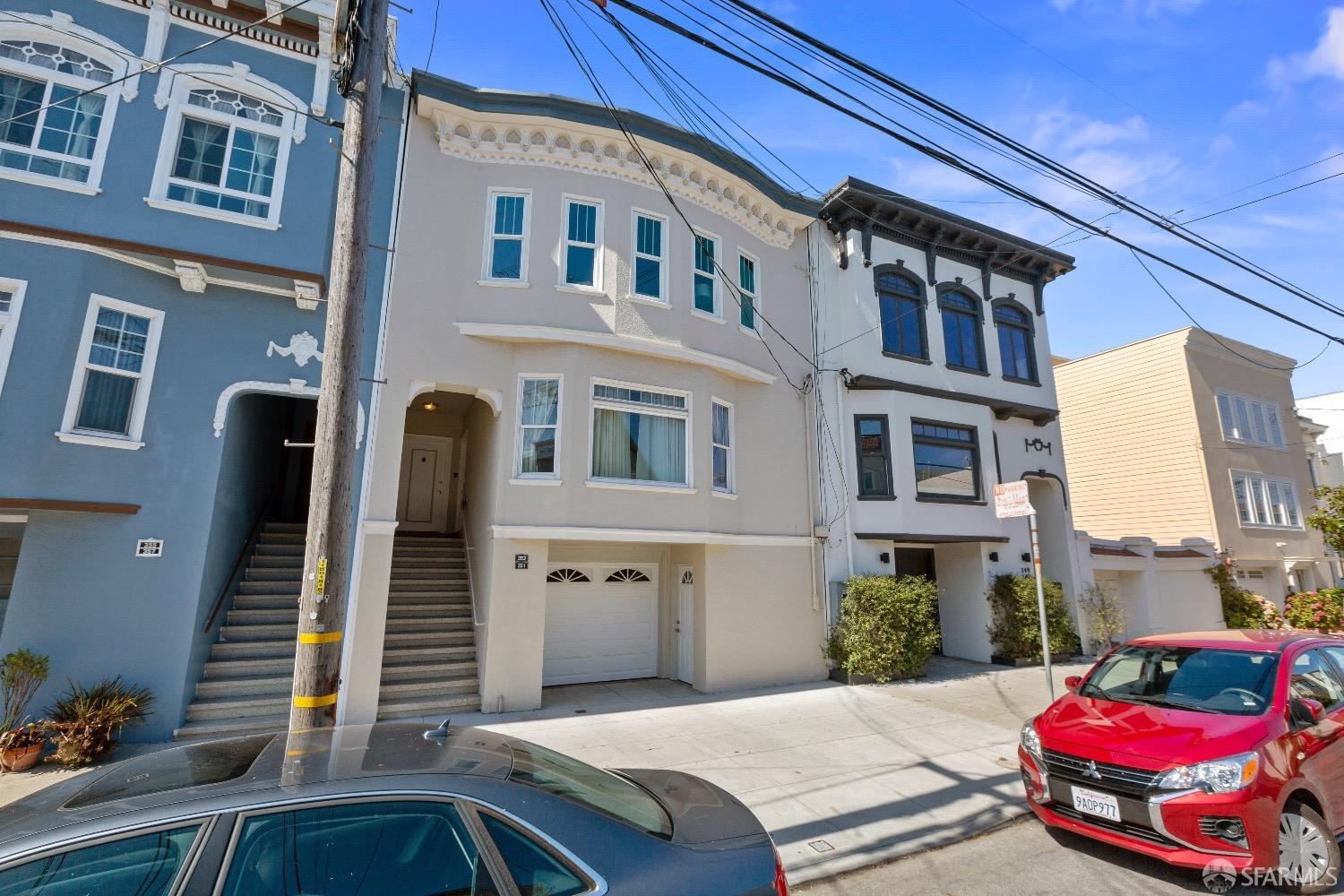 351-353 28th Avenue