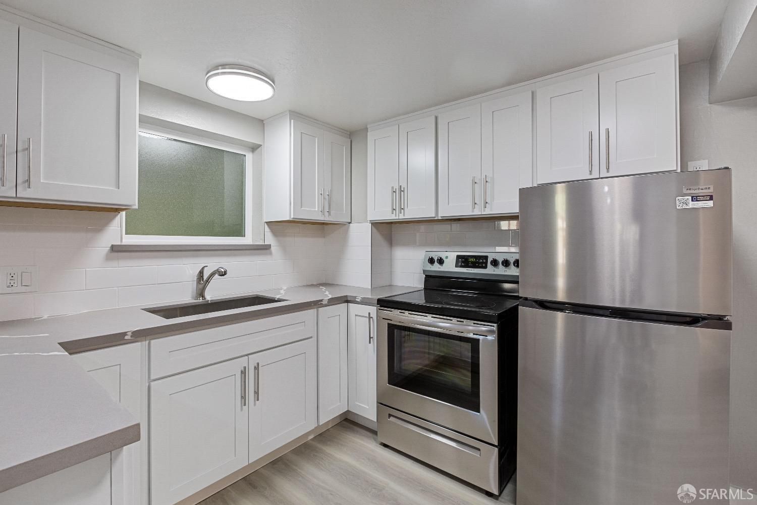 351-353 28th Avenue