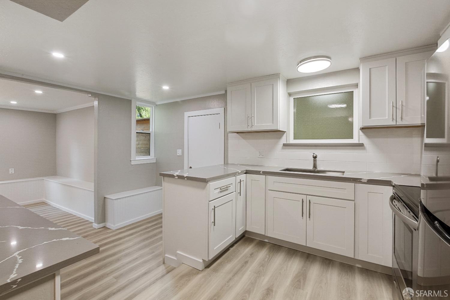 351-353 28th Avenue
