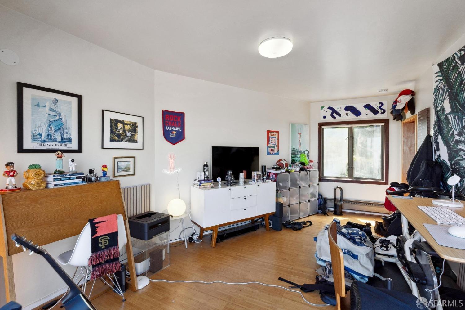 164-170 Grand View Avenue