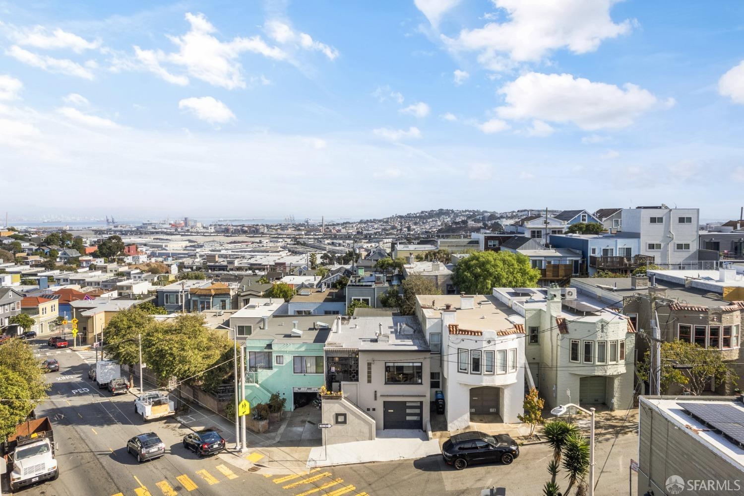 307 Banks Street