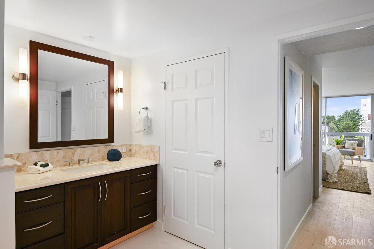 2200 Sacramento Street # 503