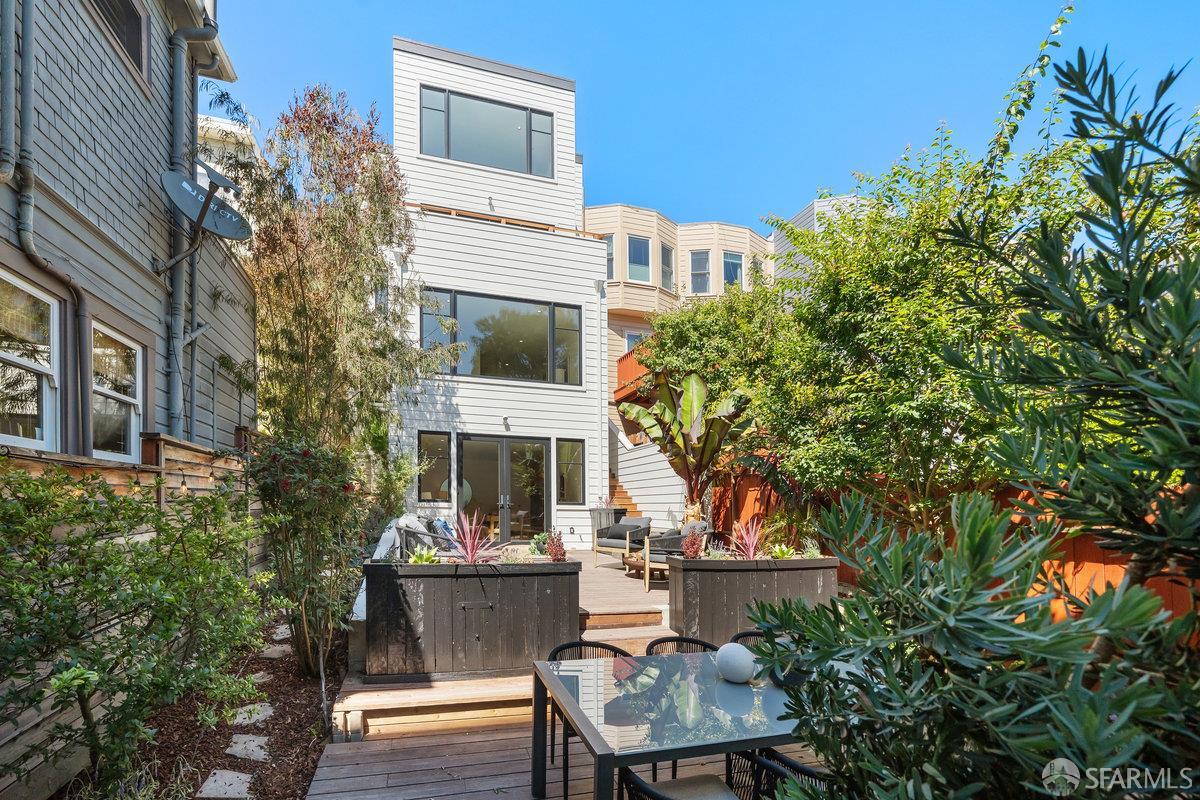 831 Chenery Street