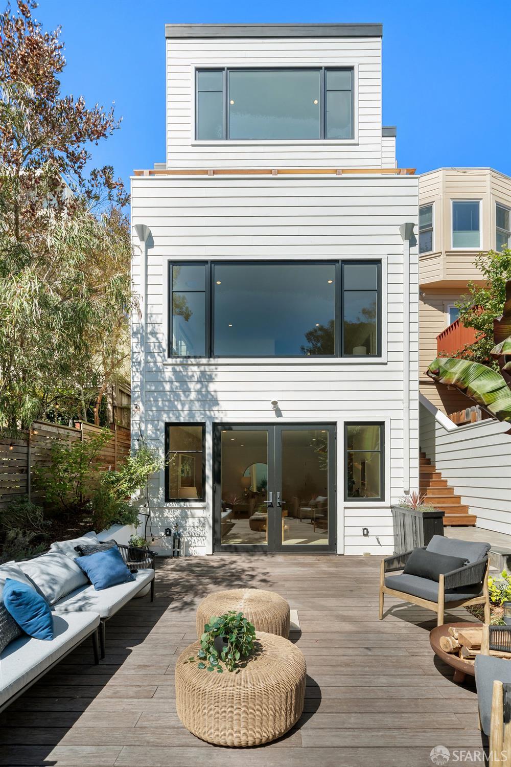 831 Chenery Street
