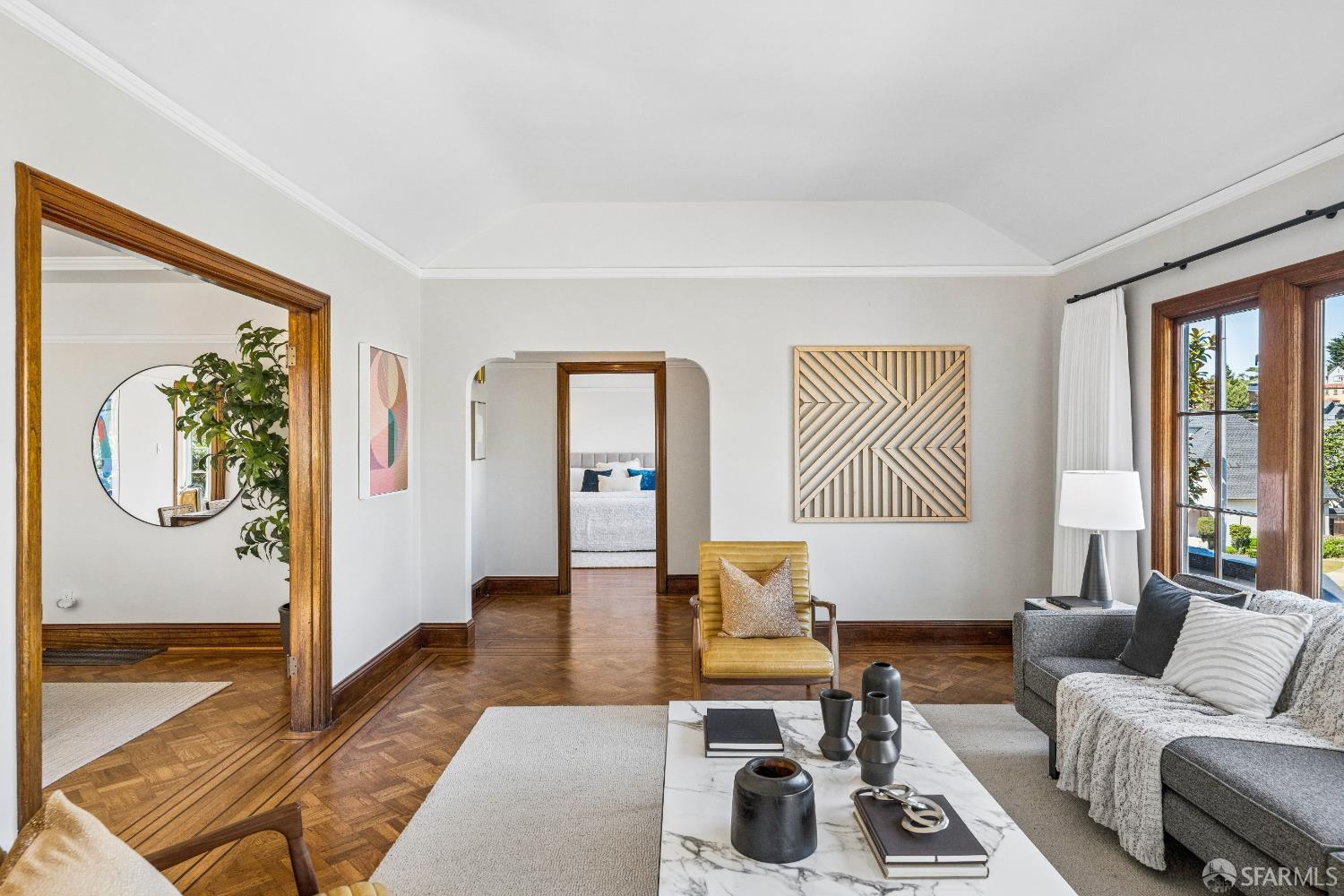 90 Entrada Court