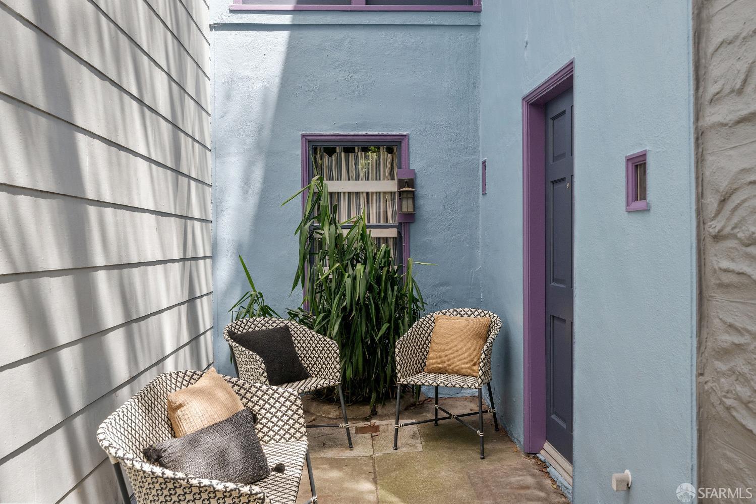 105 Cortland Avenue