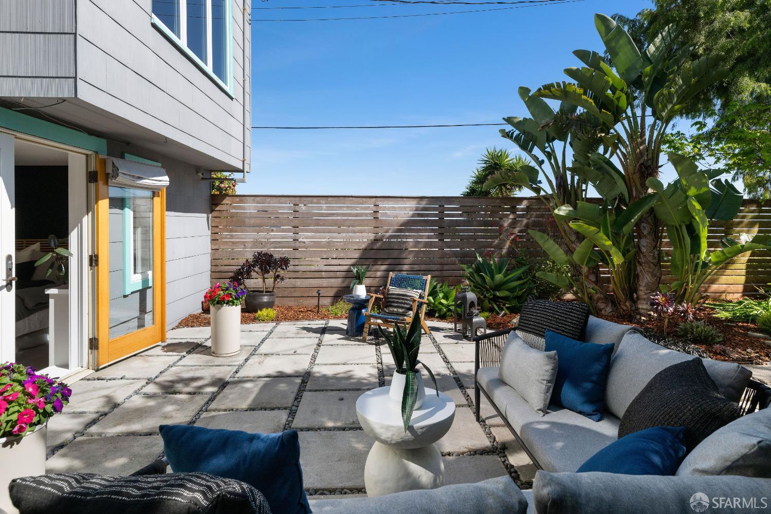 770 Teresita Boulevard
