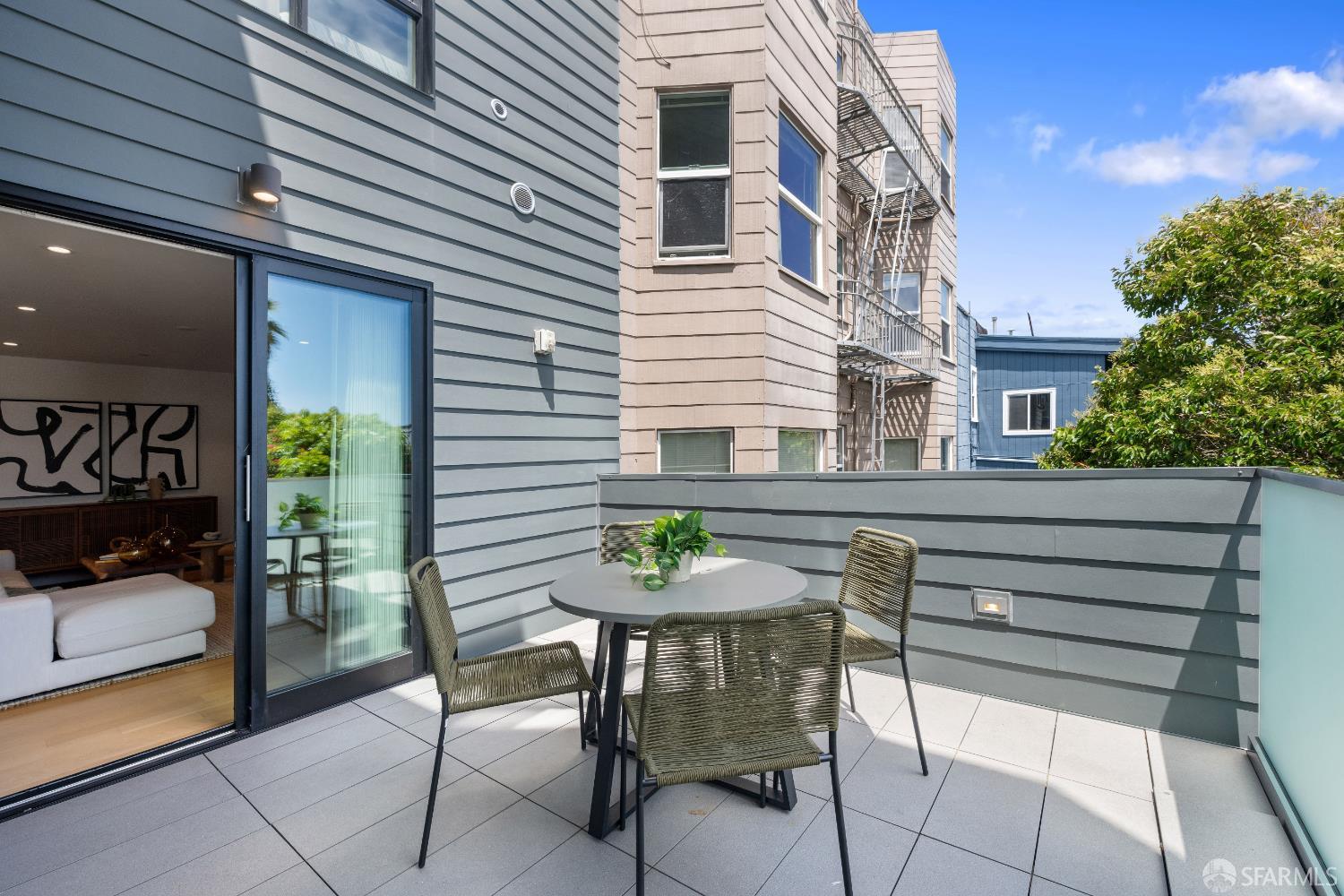 1633 Mcallister Street