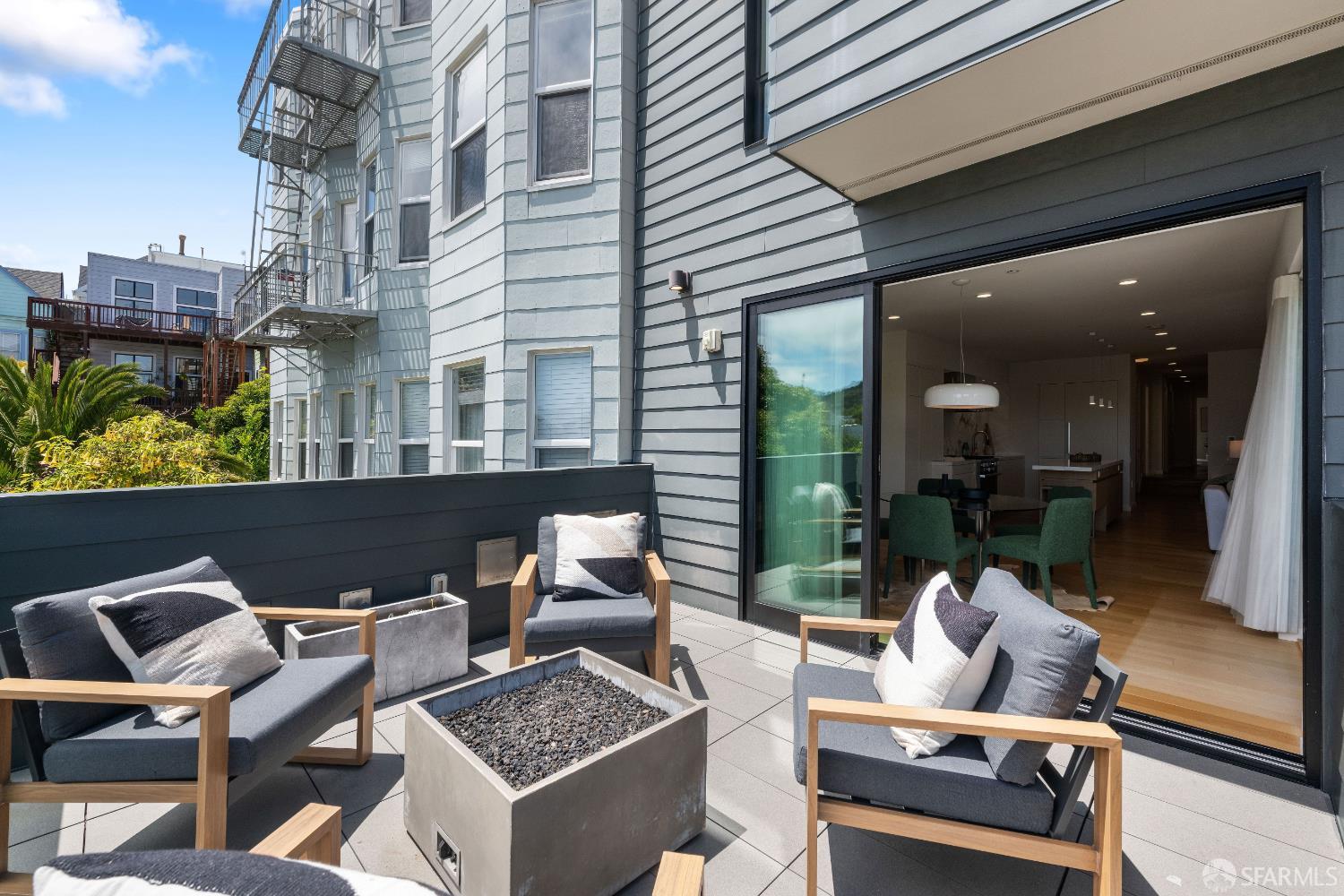 1633 Mcallister Street