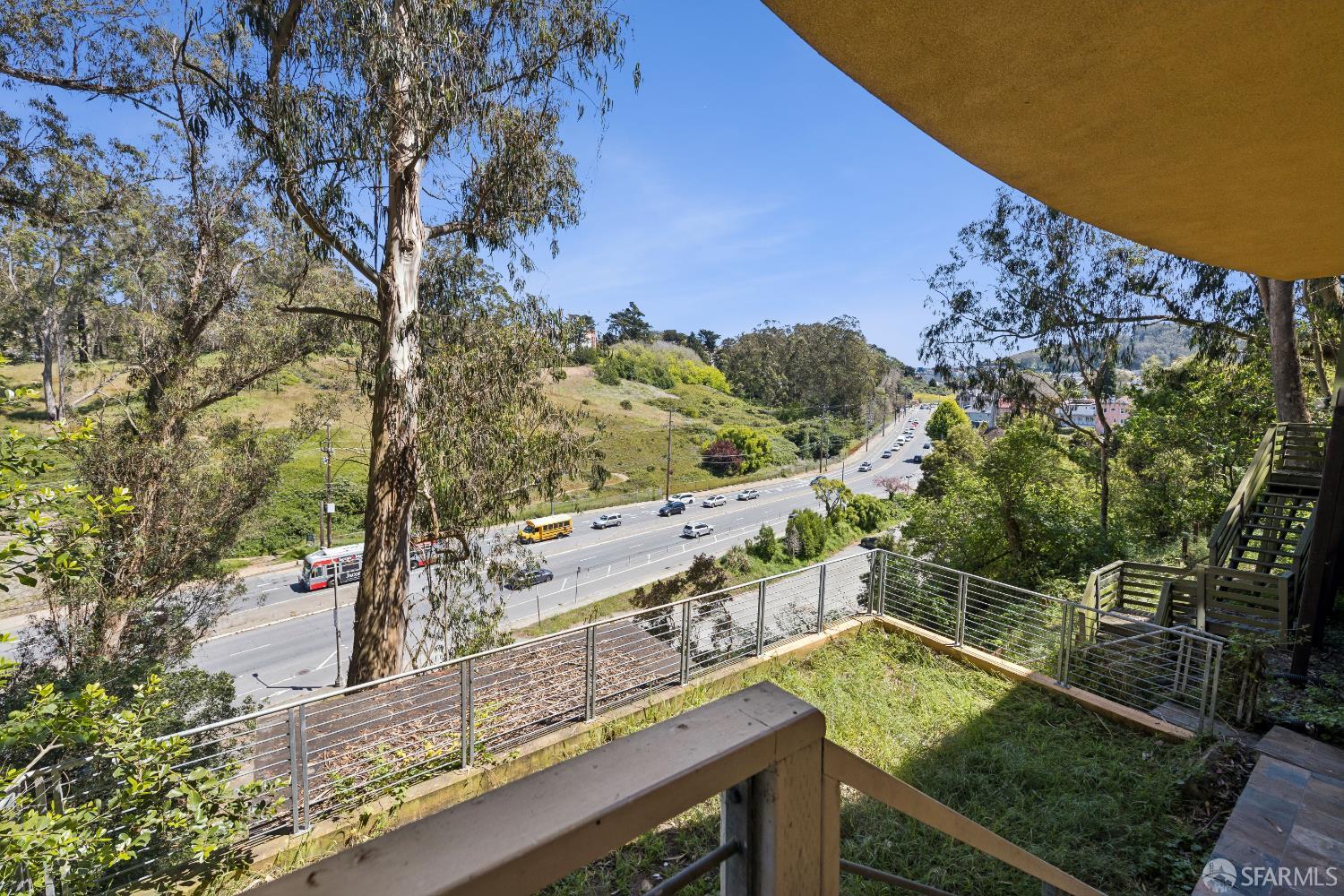 21 Castenada Avenue