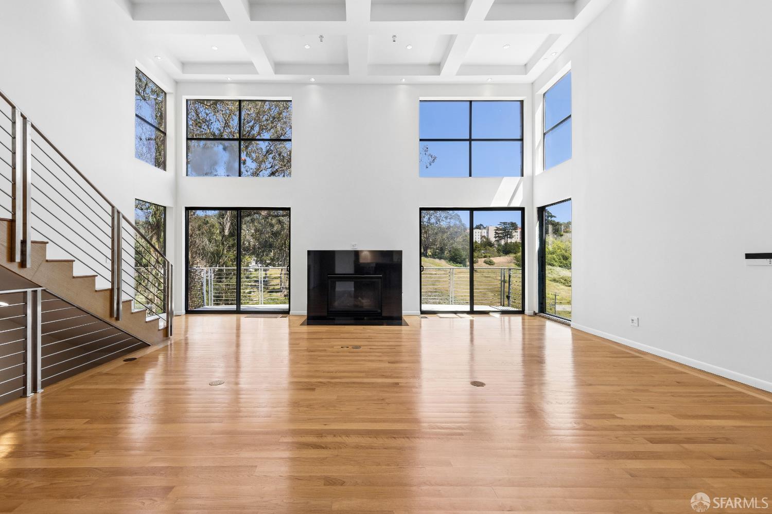 21 Castenada Avenue