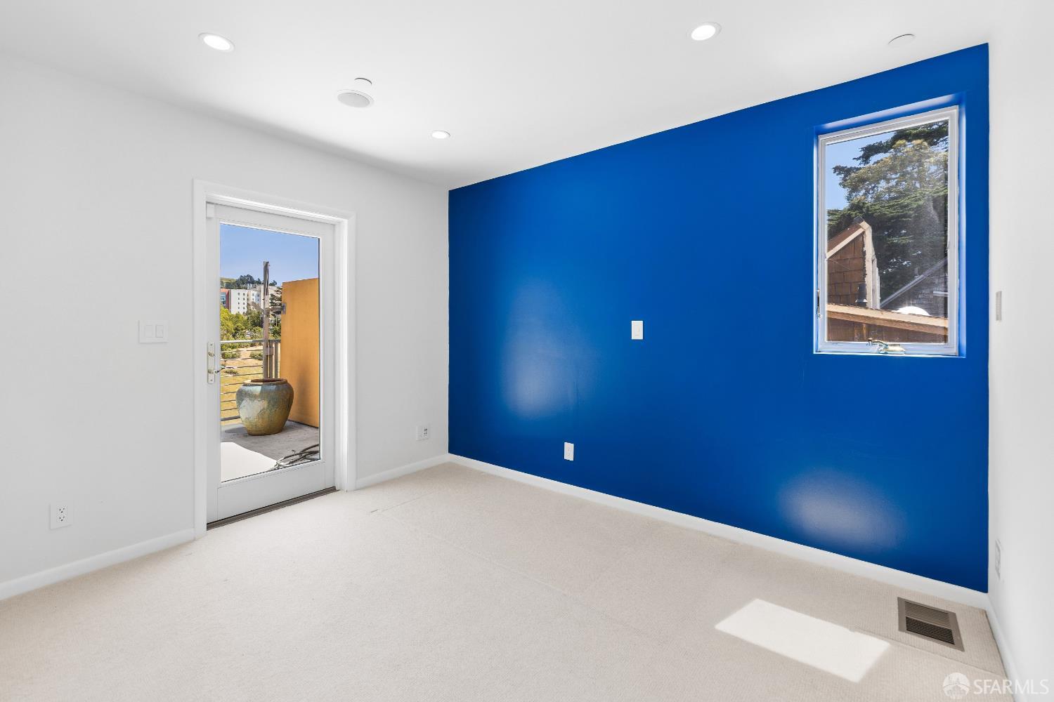 21 Castenada Avenue